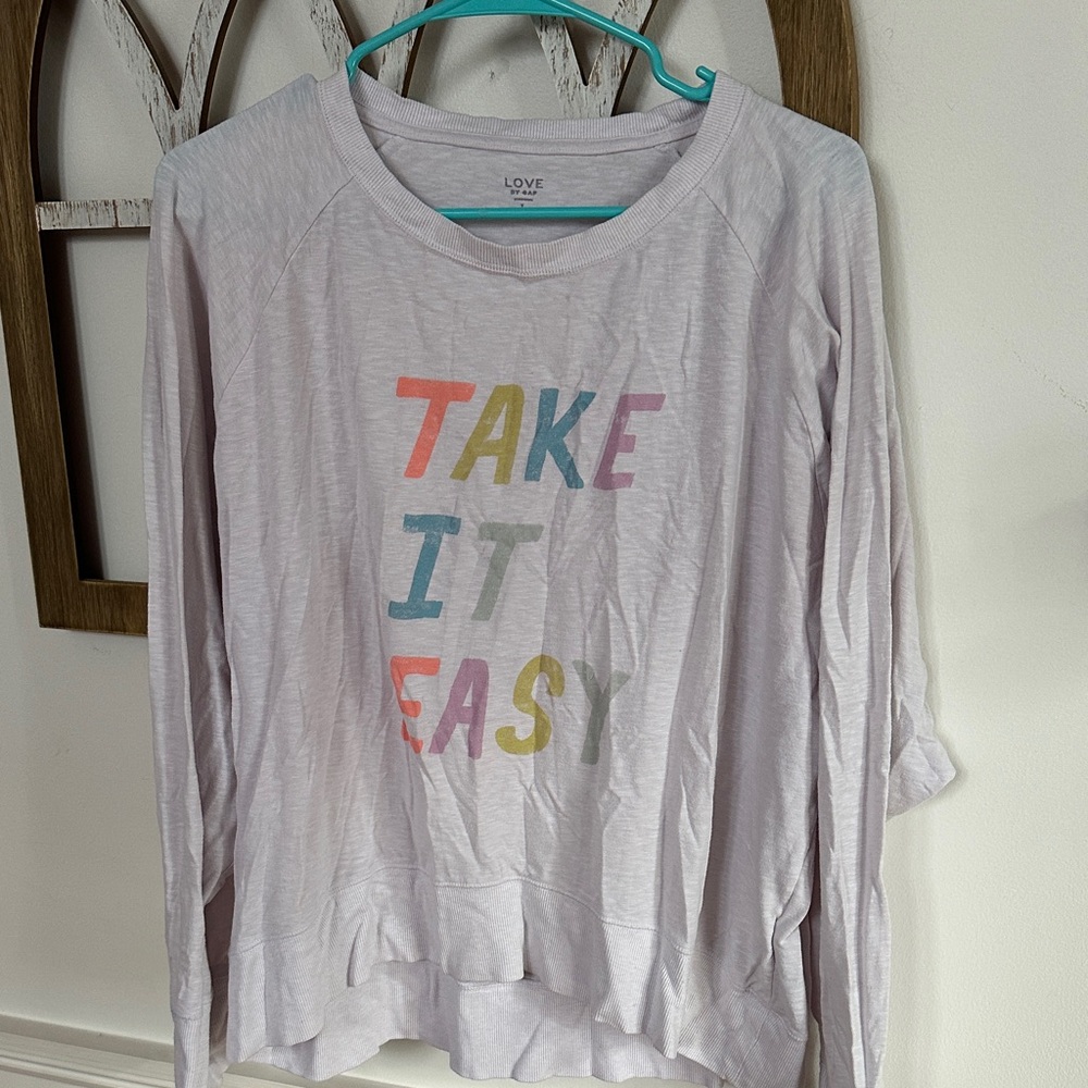 Love Women's Pastel Graphic Long Sleeve Tee